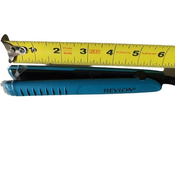 Revlon Ceramic Flat Iron Hair Straightener Duo - 1” RVST2029A & 1/2” RVST2029B - Picture 16 of 16